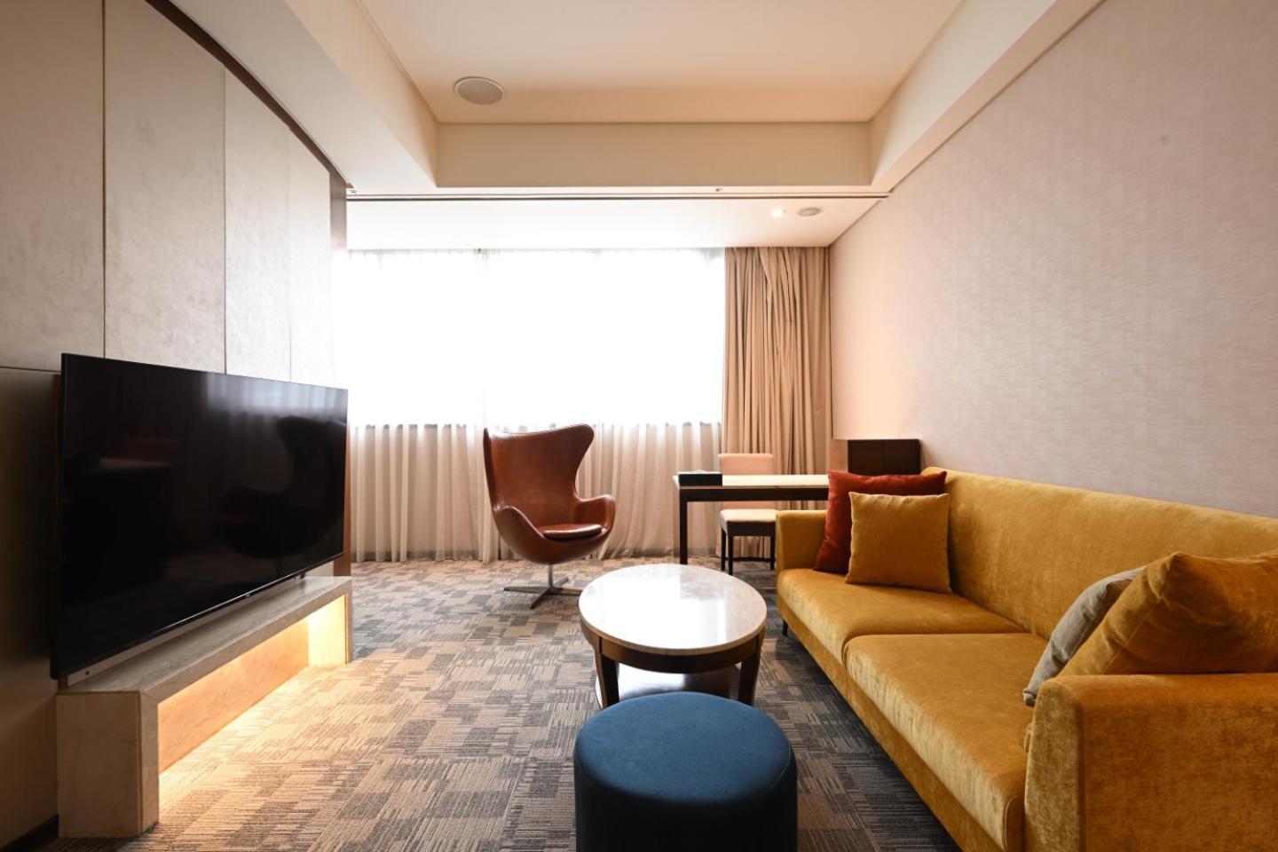 Via Hotel Breeze Taipei Dış mekan fotoğraf